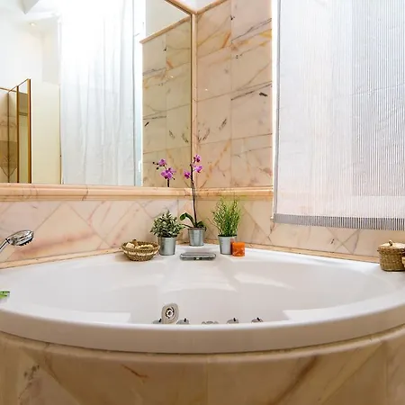 Arco Di Gallieno Bed & Breakfast *