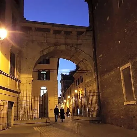 Arco Di Gallieno 4* Rom