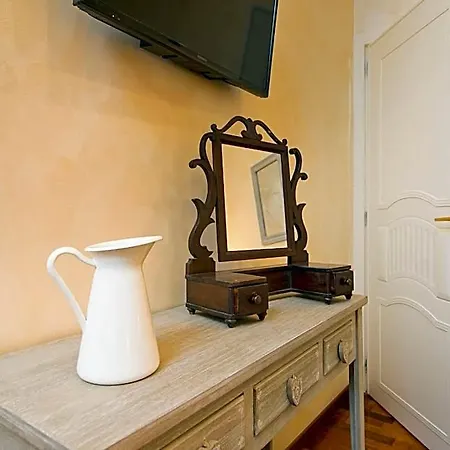 ベッド・アンド・ブレックファスト B＆b アルコ ディ ガリエーノ 4*