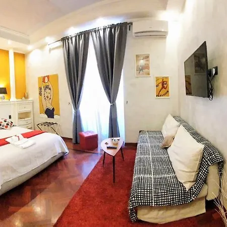 Arco Di Gallieno Couette-café Rome