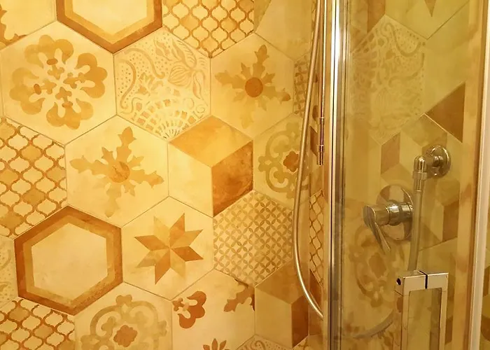 Couette-café Arco Di Gallieno 4*